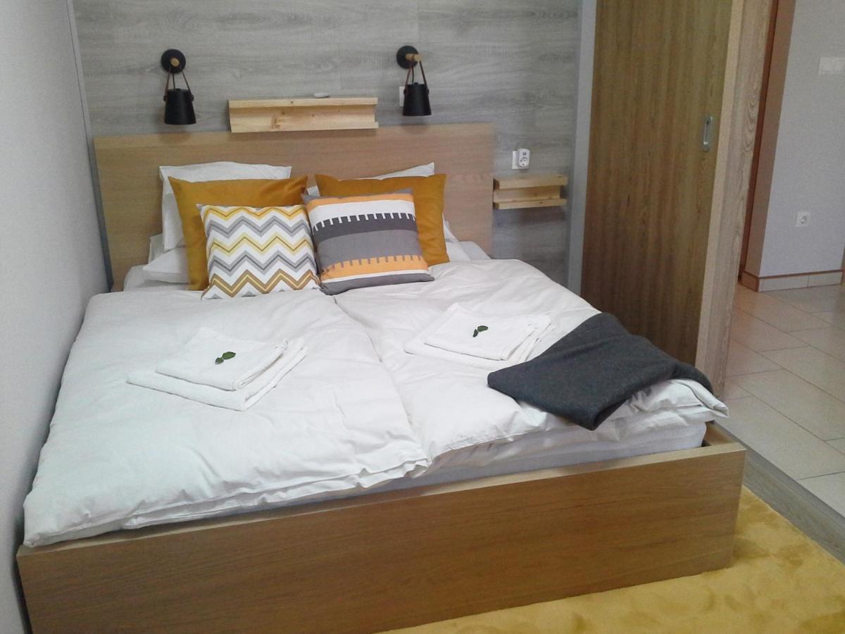 Alexandra Apartment Hajduszoboszlo - Chic Flat Extérieur photo