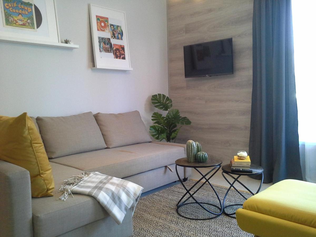 Alexandra Apartment Hajduszoboszlo - Chic Flat Extérieur photo